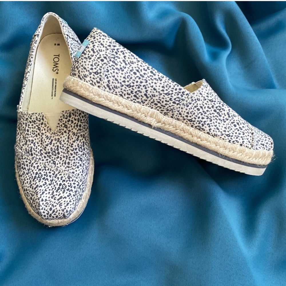 Toms Alpargata Platform Rope Loafer Flat Small Brown Cheetah Print Size 6